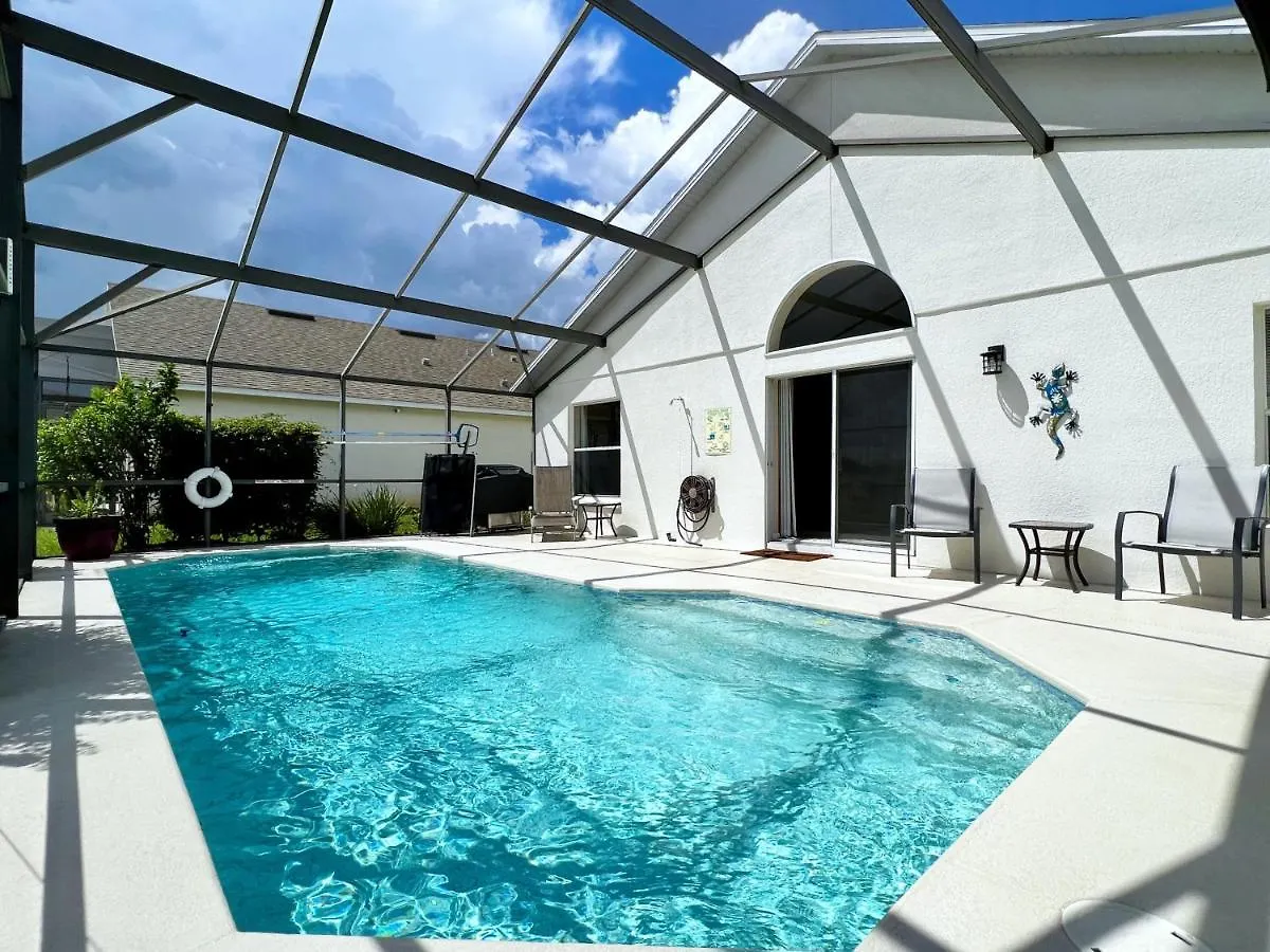 Sanctuary At West Haven 3 Bed 2 Baths Villa Davenport 0*,